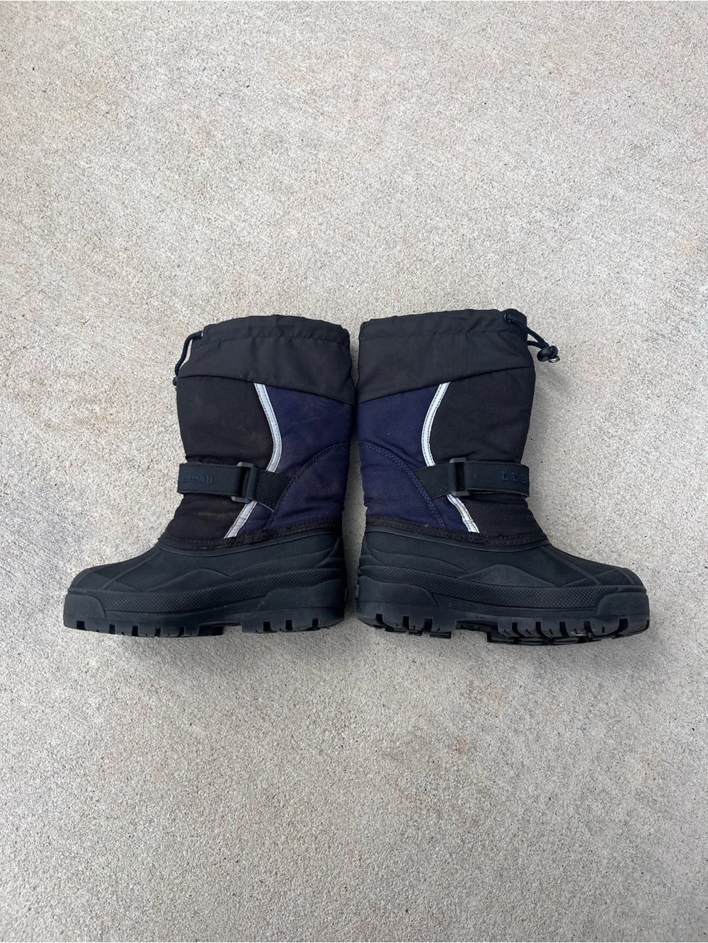 L.L. Bean Kids' Northwoods Navy and Black Fleece-Lined Boot